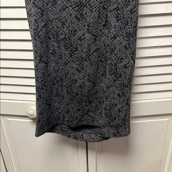 Ann Taylor Charcoal Textured Midi Dress - Picture 8 of 9